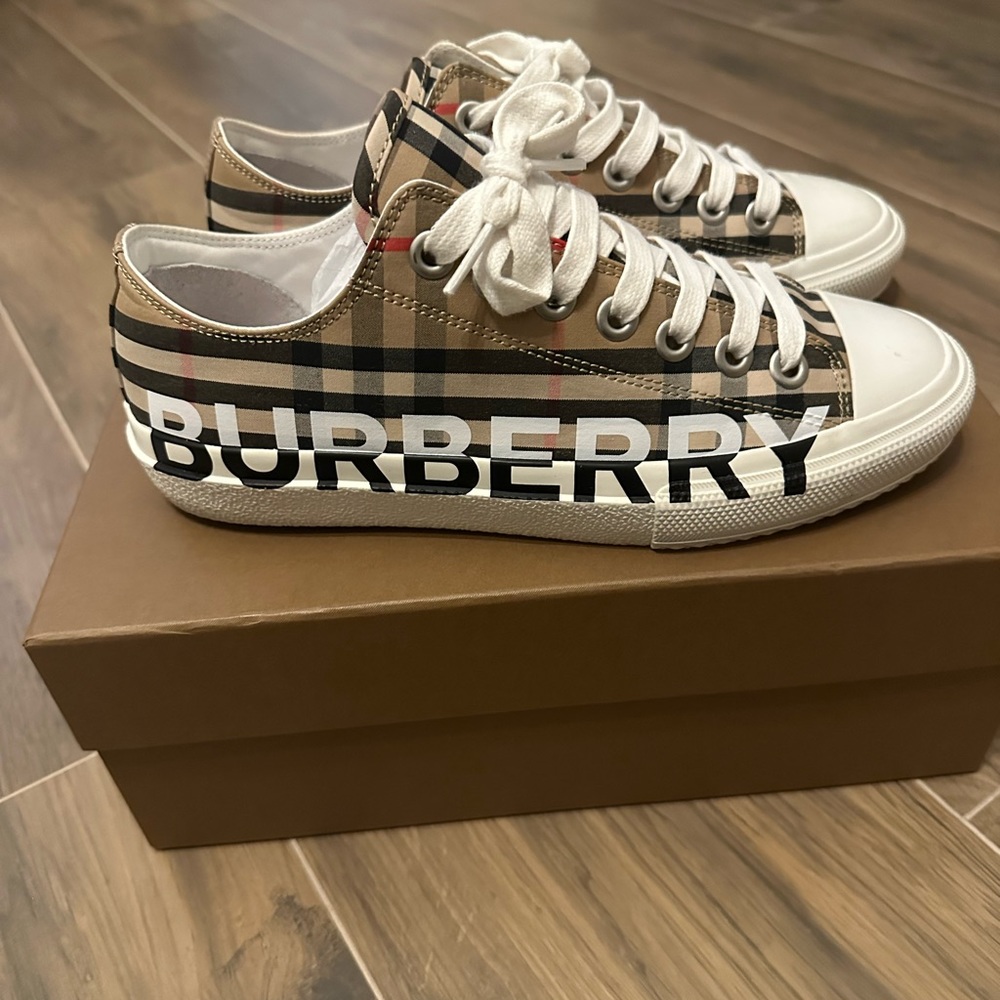 Women’s Burberry Sneakers